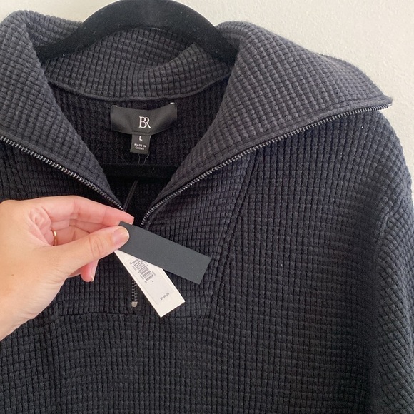 NWT Banana Republic Men's Cotton Waffle-Knit Half-Zip Sweater Black Size Large - Picture 3 of 11